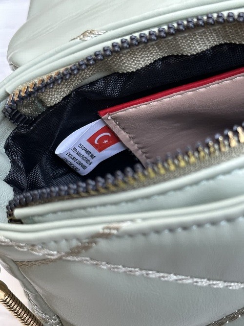 0004 - کیف مزونی ال وی