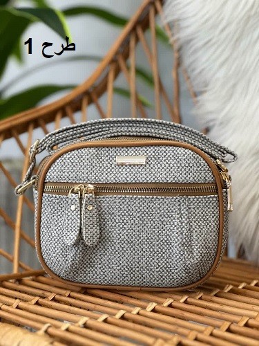 700 - کیف دوشی700