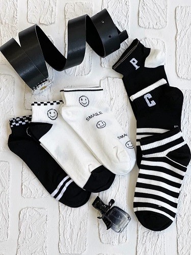 1530- جوراب کد 0067