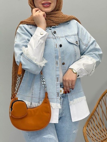 1637_ شکت جین پایین ریش