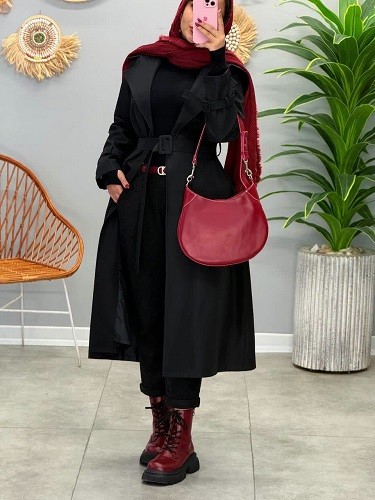 1647_ بارونی آستردار جولیا