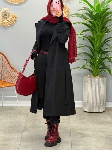 1647_ بارونی آستردار جولیا