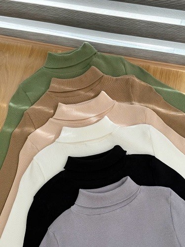 1668_ بادی یقه اسکی تارا