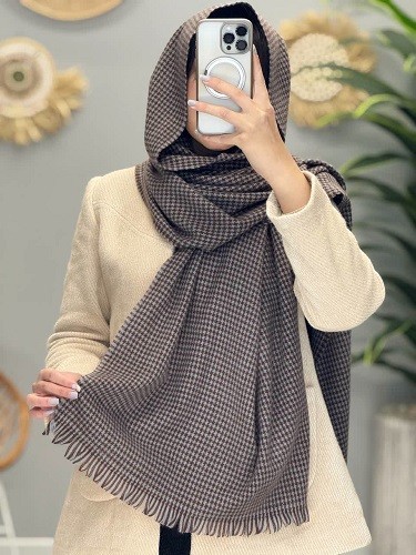 02450-شال پاییزه شیکا