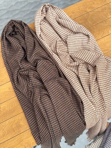 02450-شال پاییزه شیکا