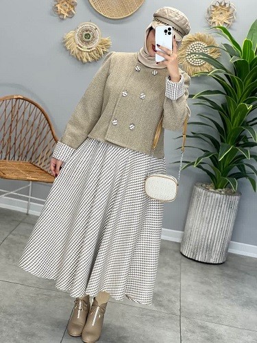 1670- کت و سارافون درین