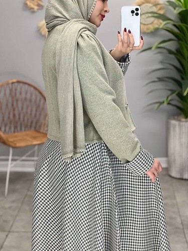 1670- کت و سارافون درین