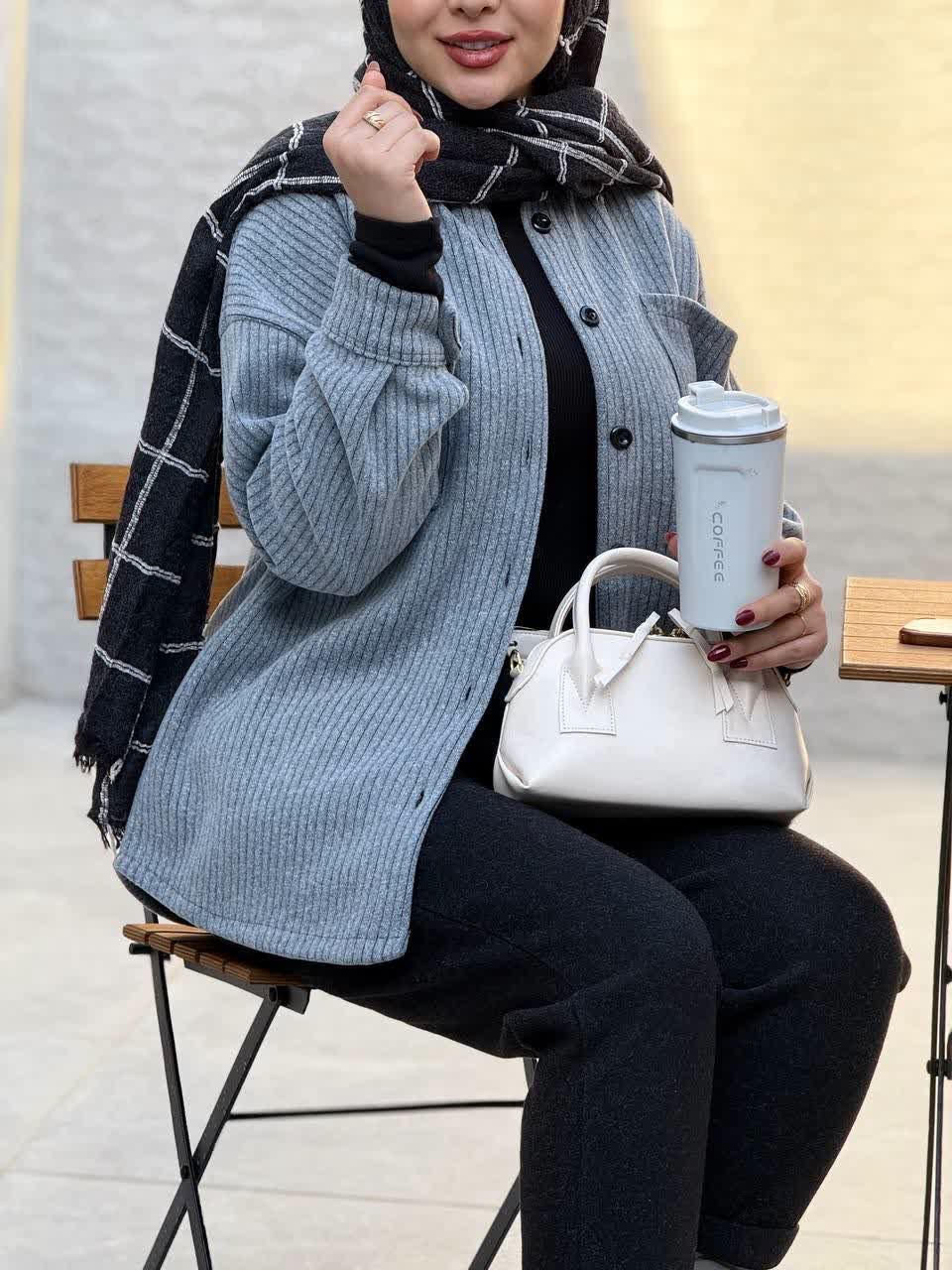 1675-شکت اسپرت فریال