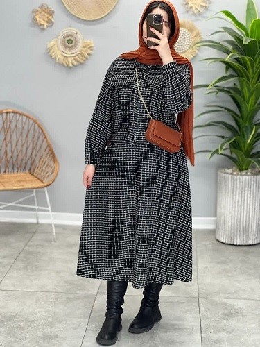 1702-کت و دامن شنل