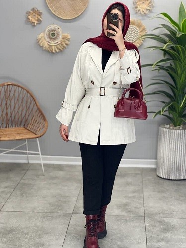 1700-بارونی آستردار چیکا