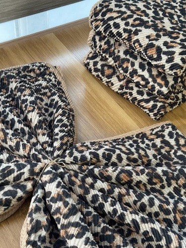 02460-شال دولایه پلنگی