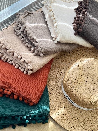 02461-شال لبه انگوری