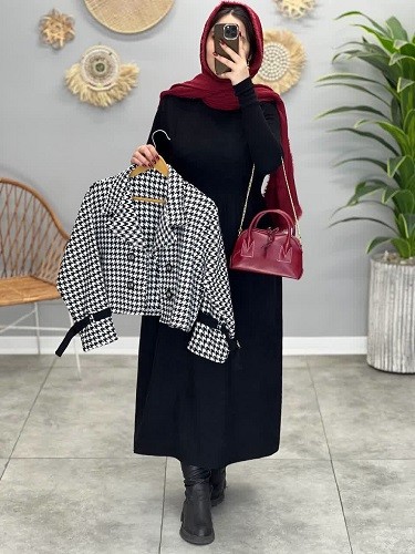 1735-کت و سارافون آیدان