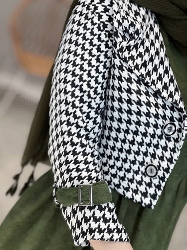 1735-کت و سارافون آیدان