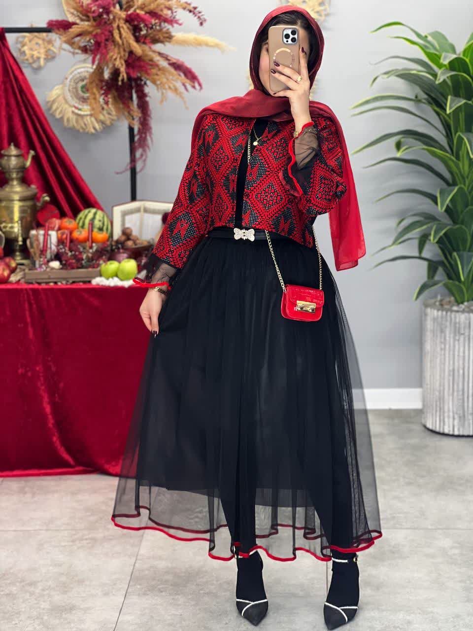 1740-کت و دامن گیلاس