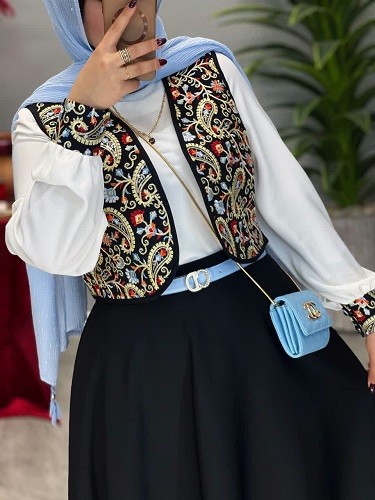 1749- ست سه تیکه خاتون