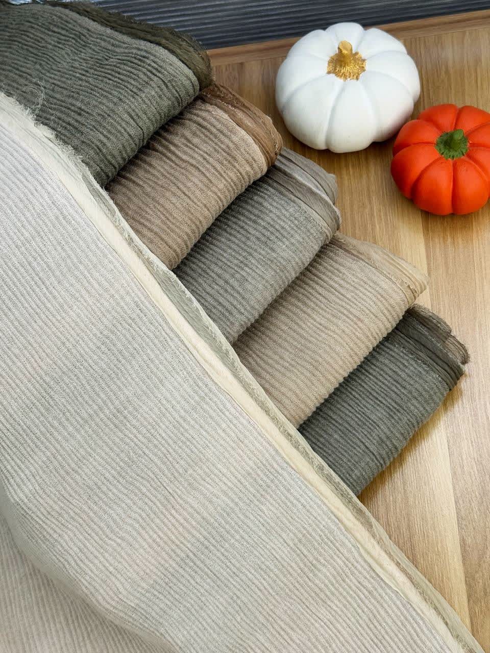 02483-شال وارداتی ونوس