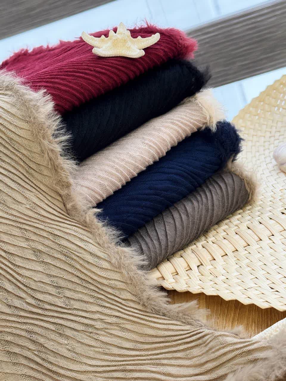 02488-شال لبه ریش آدینا