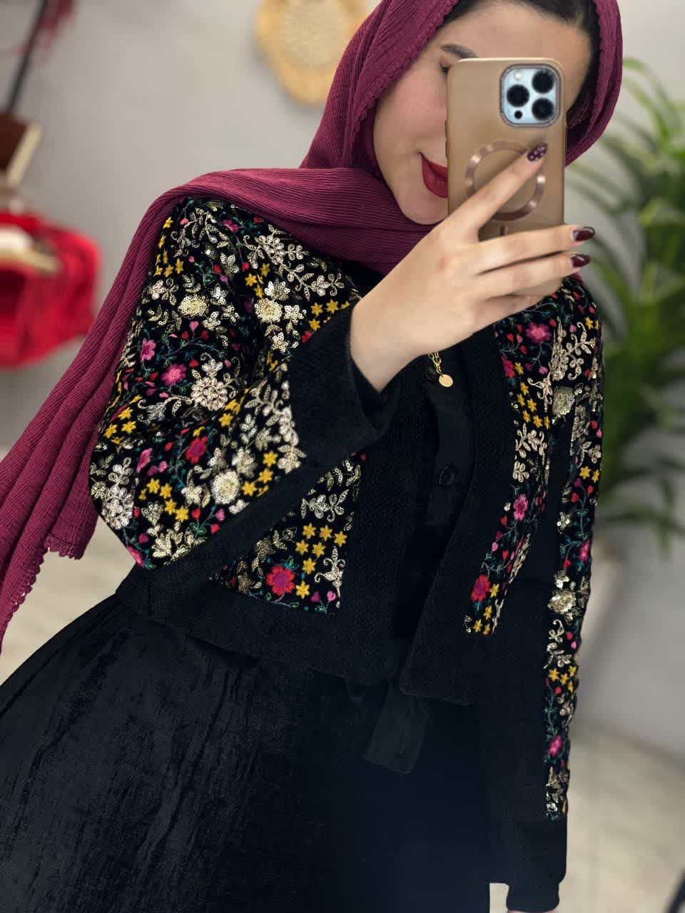 1760-کت و سارافون دیبا