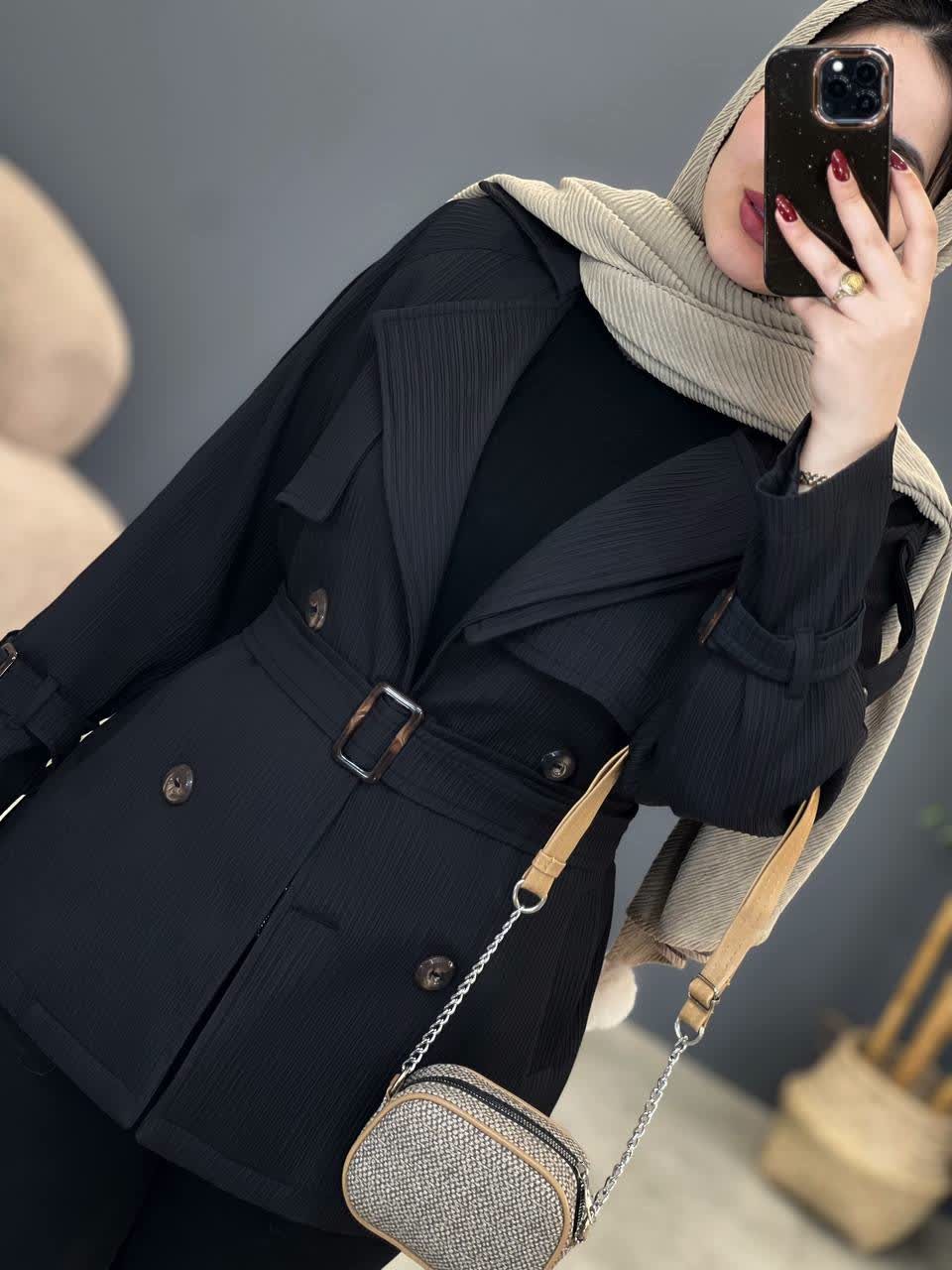 1761-بارونی آستردار لنا