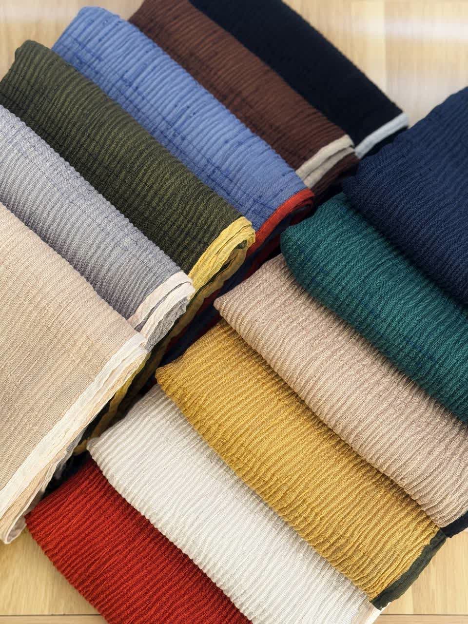 02489-شال منگوله اسکات