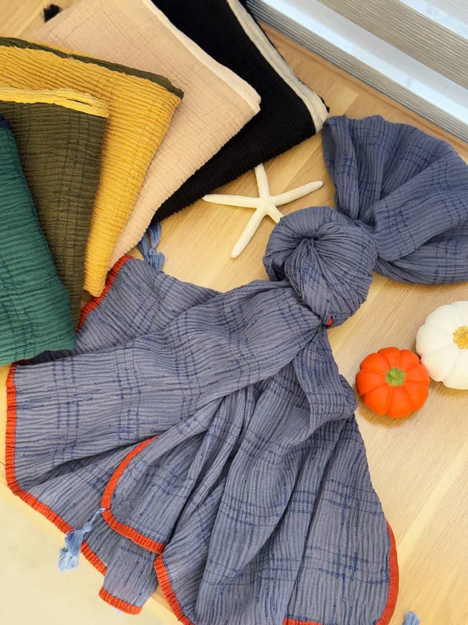 02489-شال منگوله اسکات