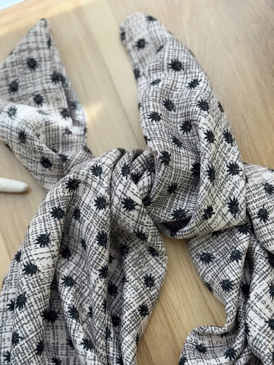 02493-روسری قواره 100 لادن