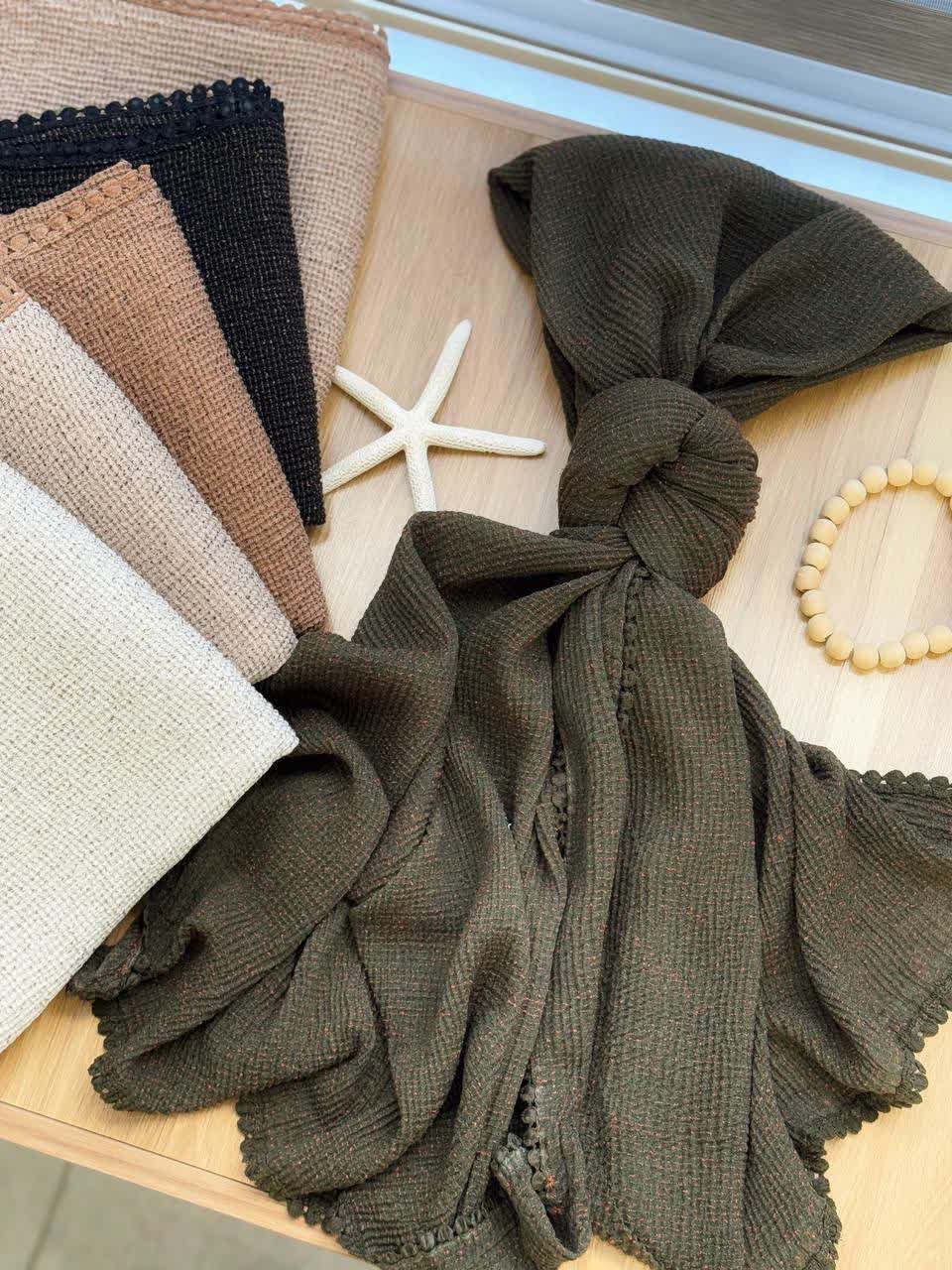 02496-شال برفی عدسی