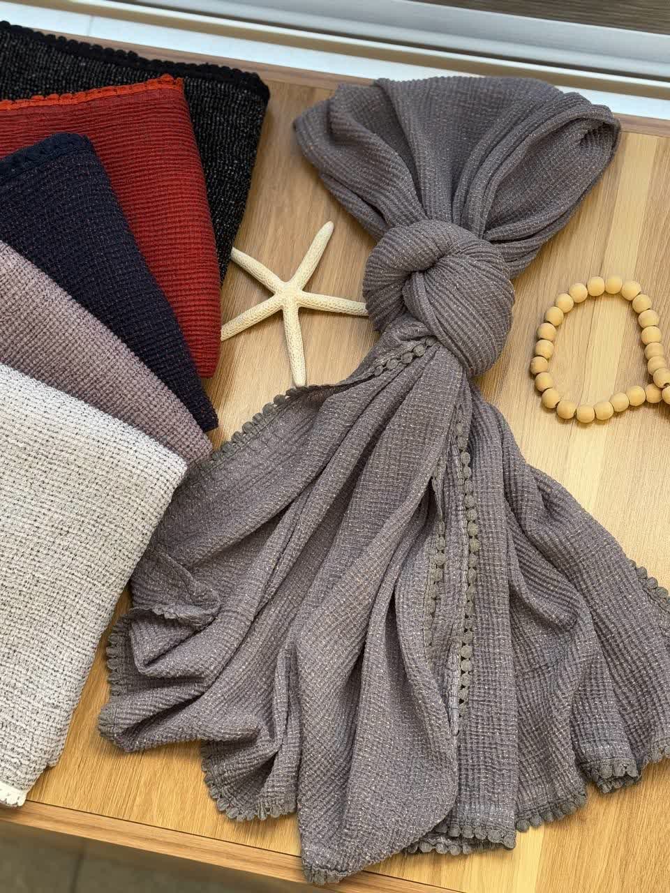 02496-شال برفی عدسی