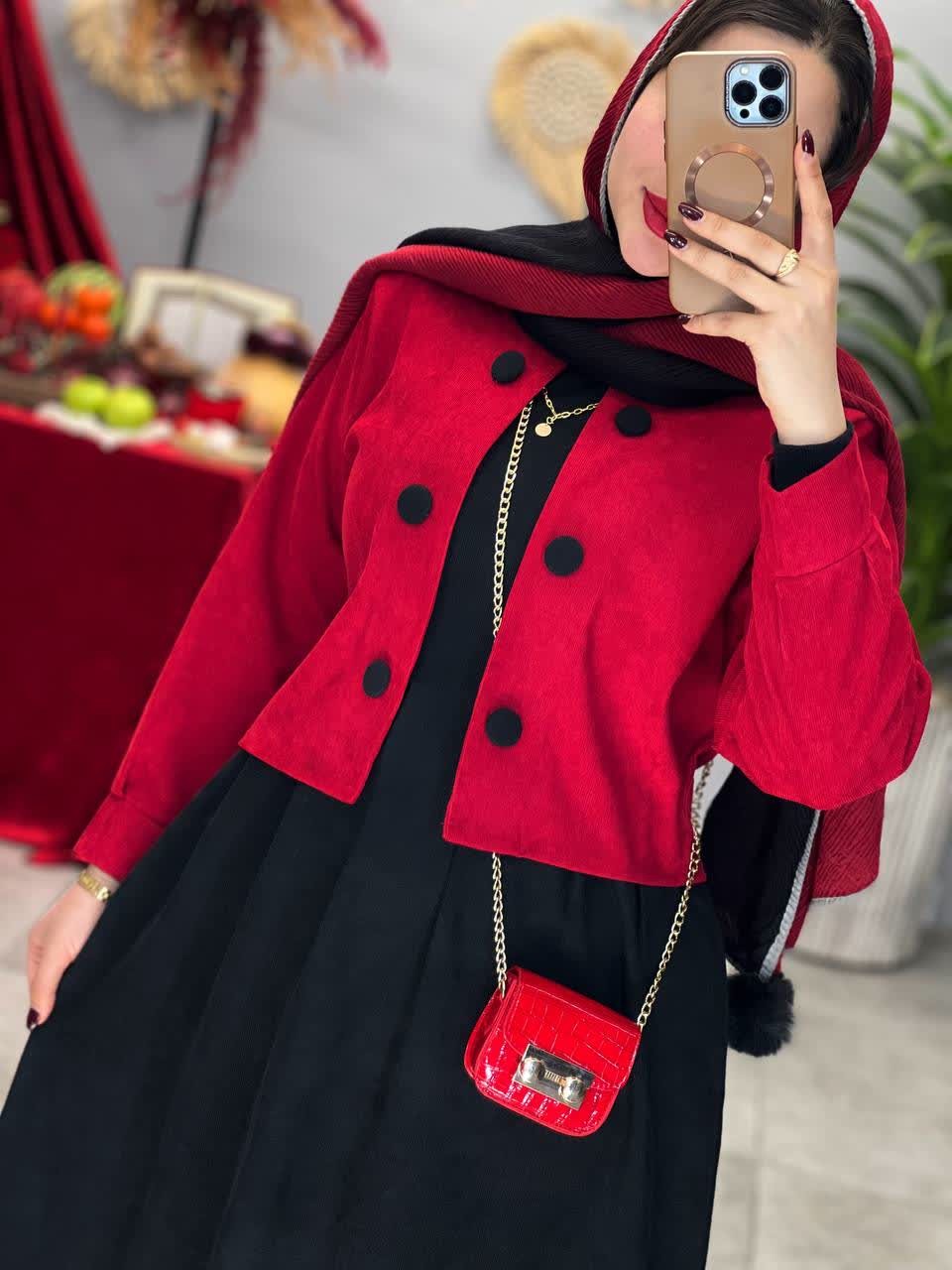 1765-کت و سارافون مهیسا