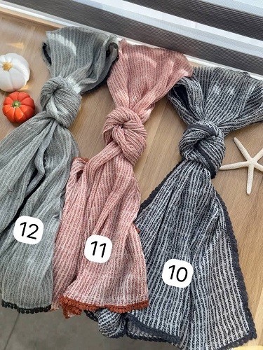 02502-شال گلدار اوسی