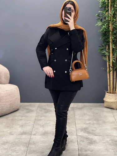 1822_ بارونی آستردار فرنیا