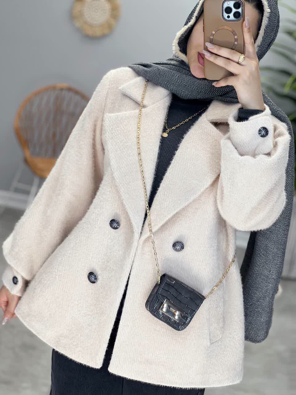 1806- پالتو آستردار کیانا