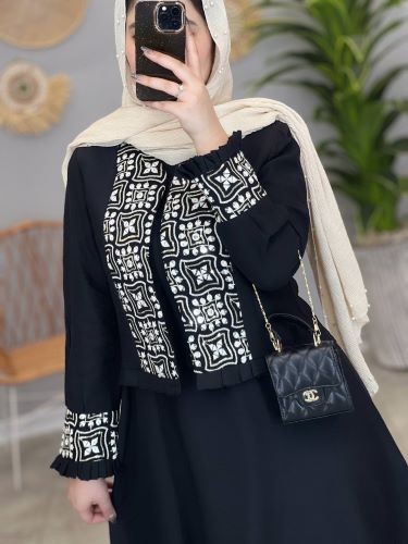 1356- کت و سارافون رزا