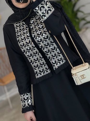 1356- کت و سارافون رزا