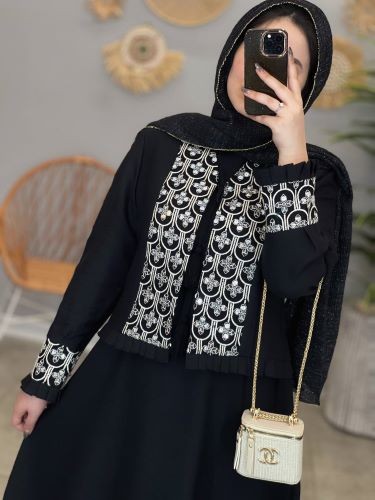 1356- کت و سارافون رزا